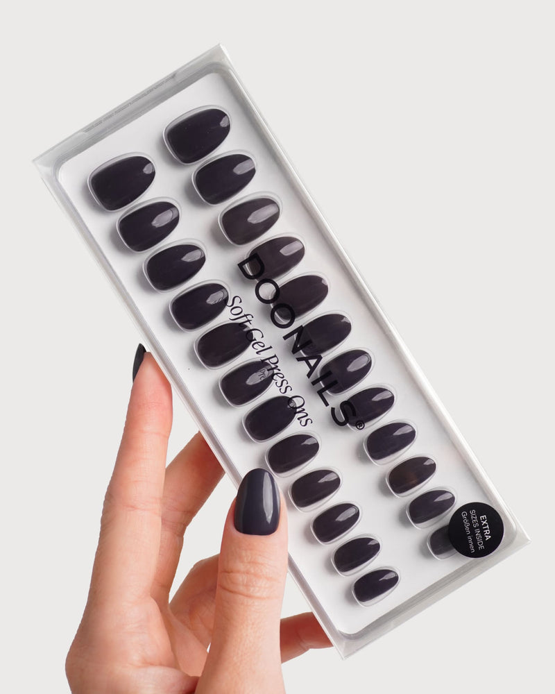 Press Ons in Soft Gel Stormy Grey Rotonde Corte - Doonails Italy