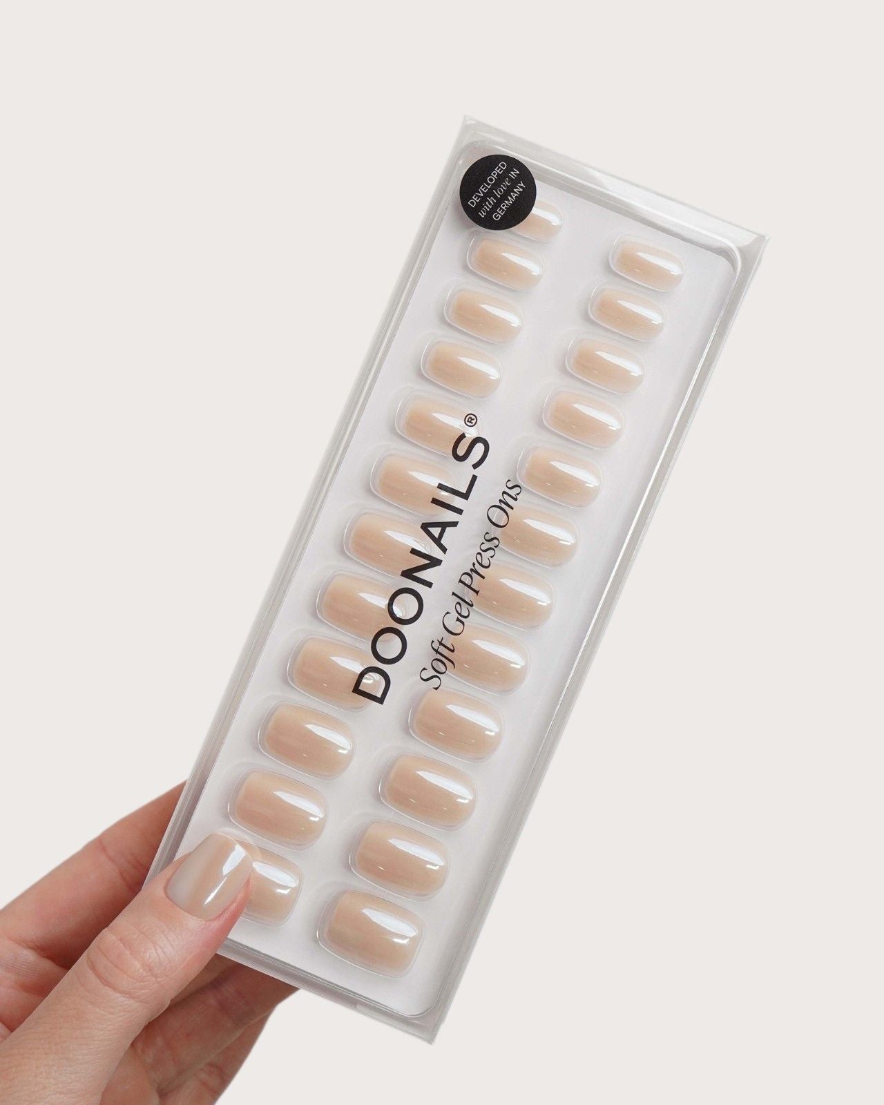 Toffee Corte Quadrate Press Ons in Soft Gel