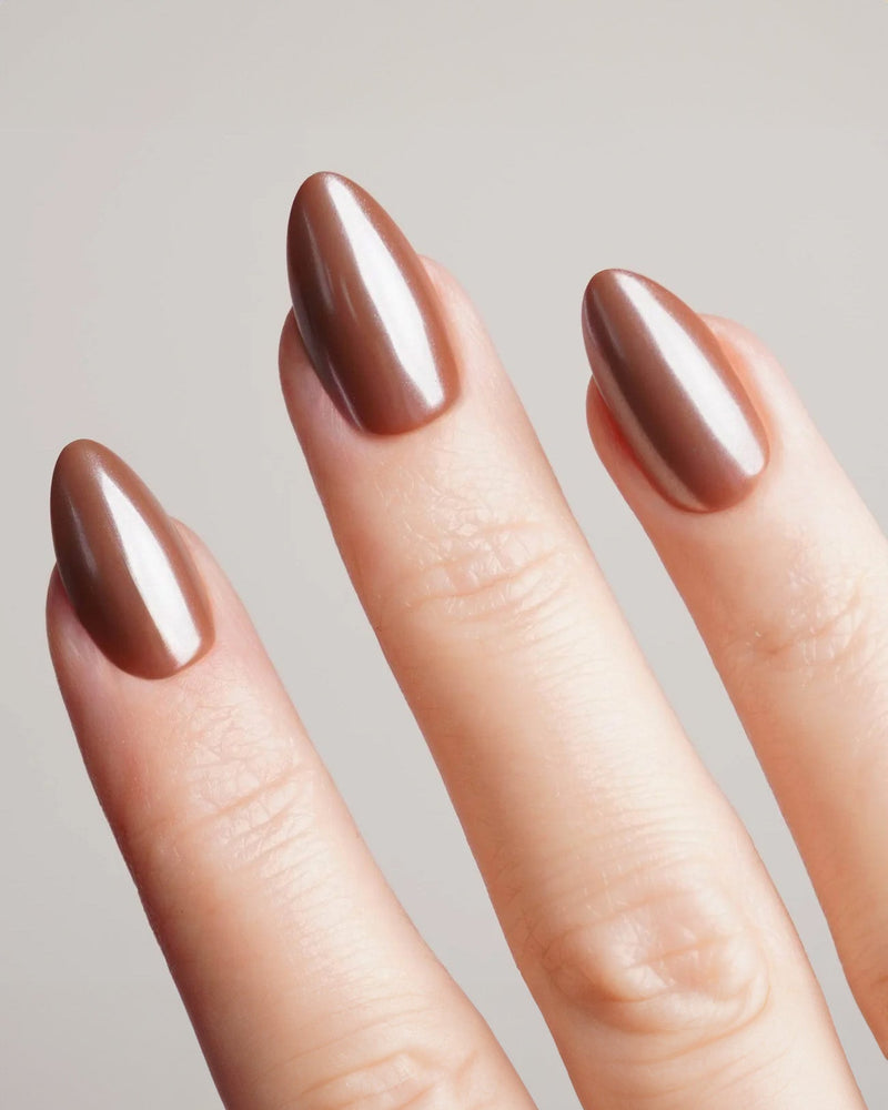 Press Ons in Soft Gel Glazed Chocolate Mandorla Corte - Doonails Italy