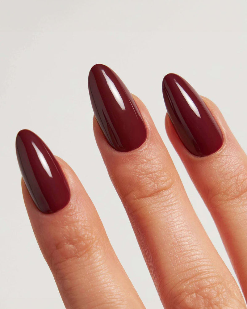 Press Ons in Soft Gel Love Paris Mandorla Medie - Doonails Italy