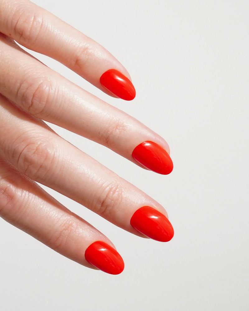 Press Ons in Soft Gel On Fire Rotonde Corte - Doonails Italy