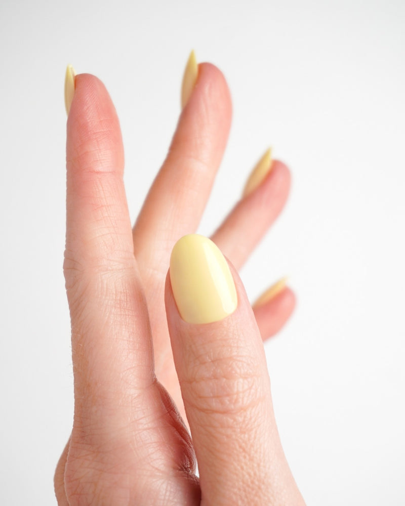 Press Ons in Soft Gel Lemon Sorbet Rotonde Corte - Doonails Italy