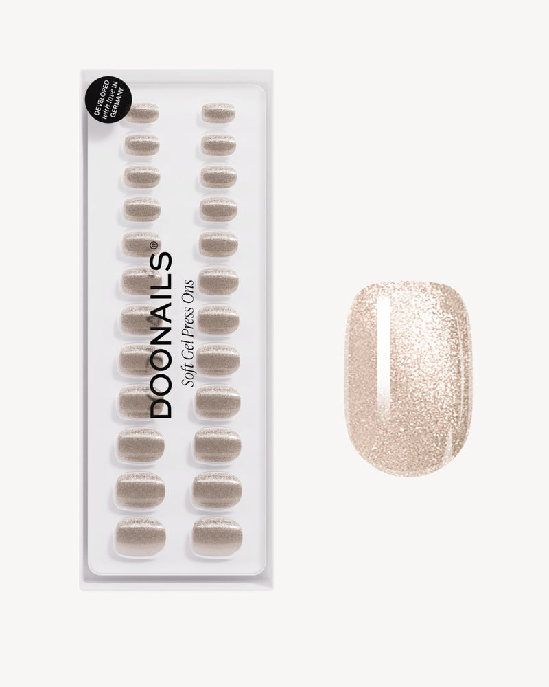 Press Ons in Soft Gel Champagne Cat Eye Quadrate Corte - Doonails Italy