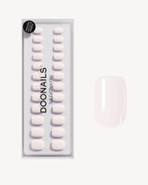 Press Ons in Soft Gel Pillow Talk Quadrate Extra Cortedoonails