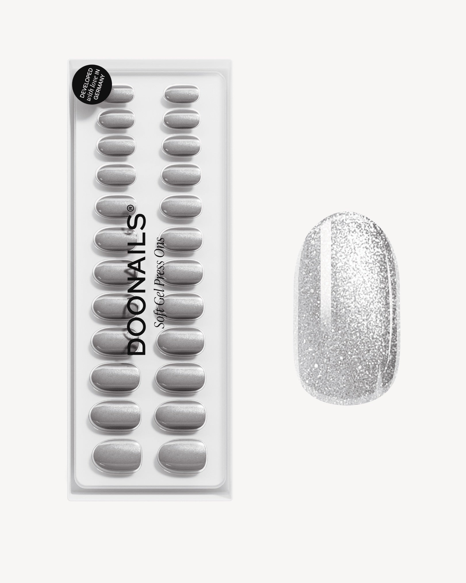 Grey Cat Eye Medie Rotonde Press Ons in Soft Gel