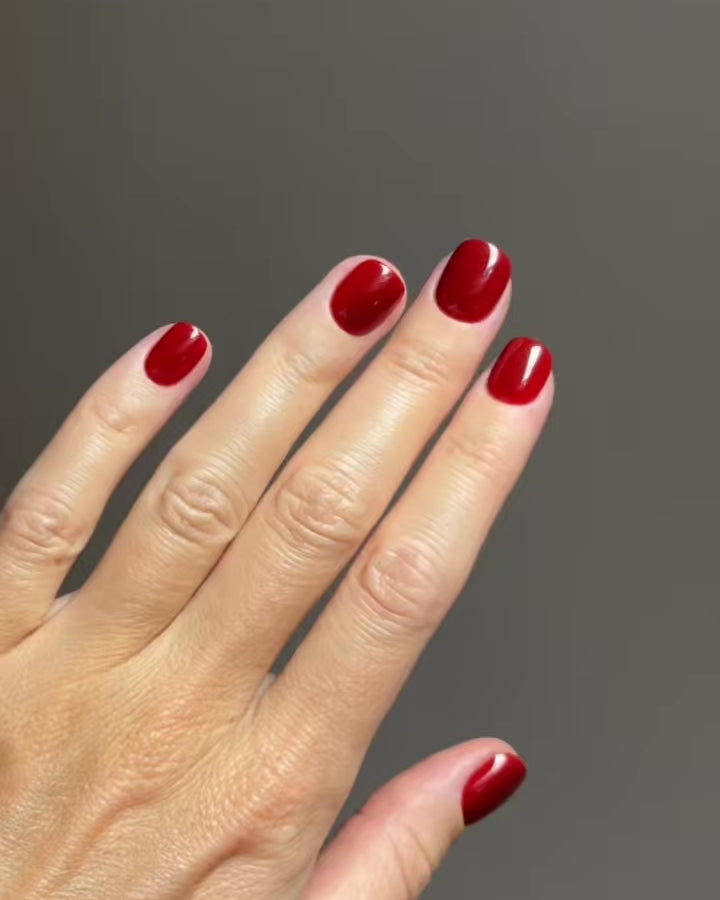 Mon Cheri Ultra Corte Quadrate Press Ons in Soft Gel