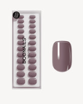 Silent Night Mauve Corte Quadrate Press Ons in Soft Geldoonails
